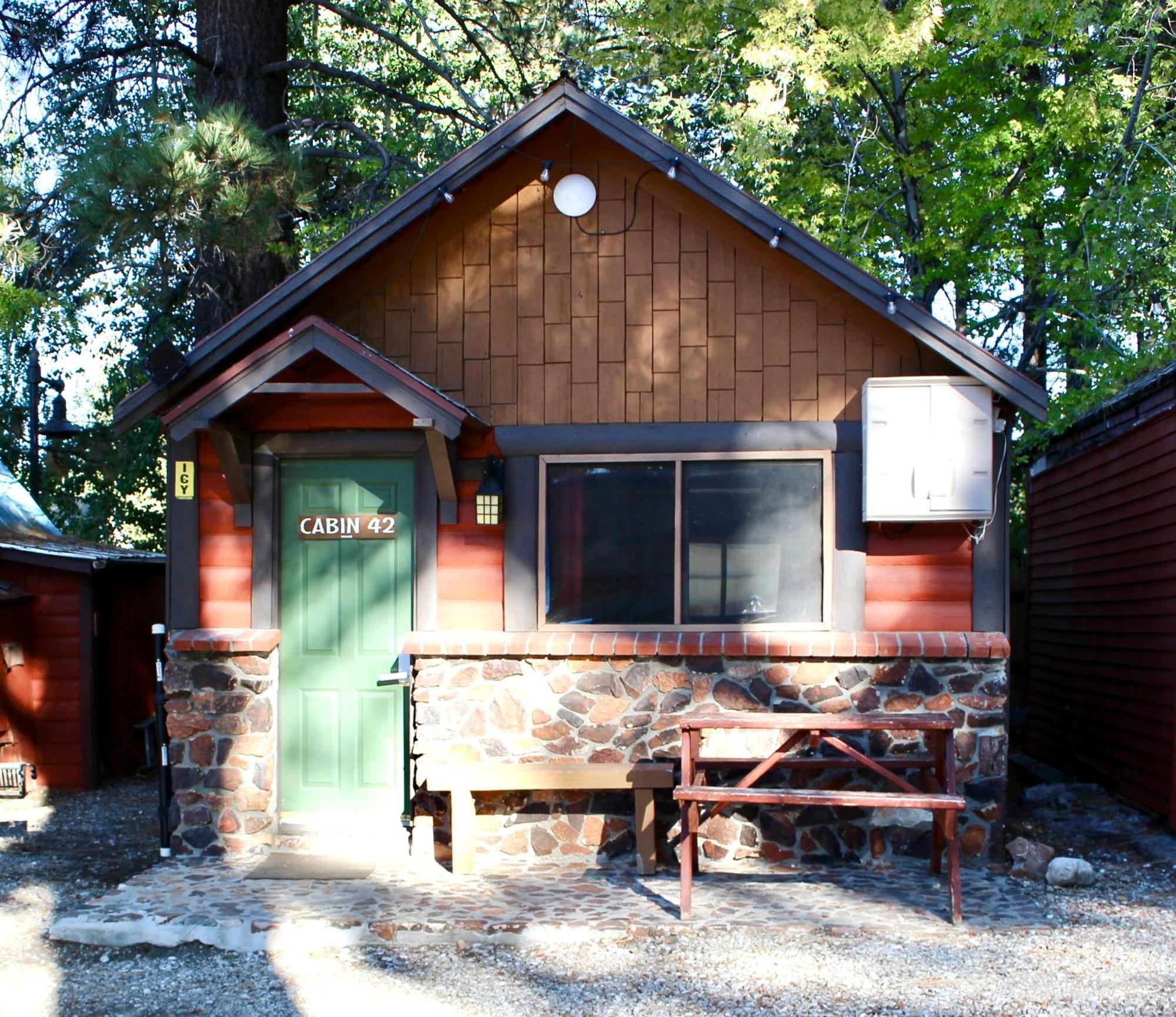 Hotel The Village Big Bear Lake
